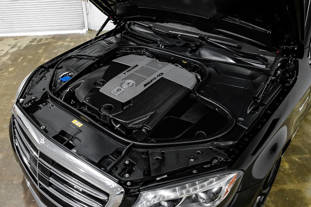 Photo 48 of this Mercedes-Benz S 65 AMG
