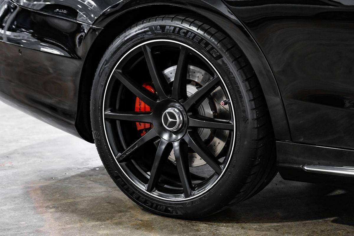 Photo 55 of this Mercedes-Benz S 65 AMG