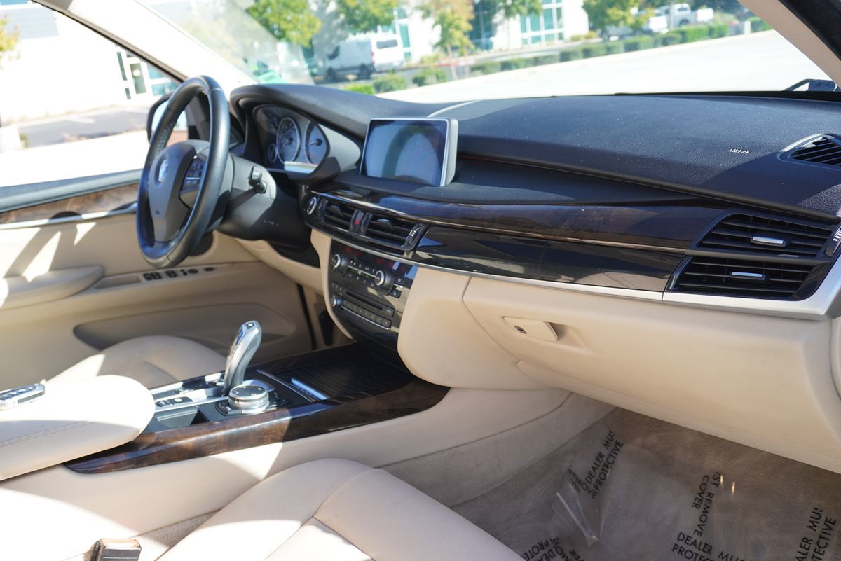 2014 BMW X5 xDrive35i - Photo 17