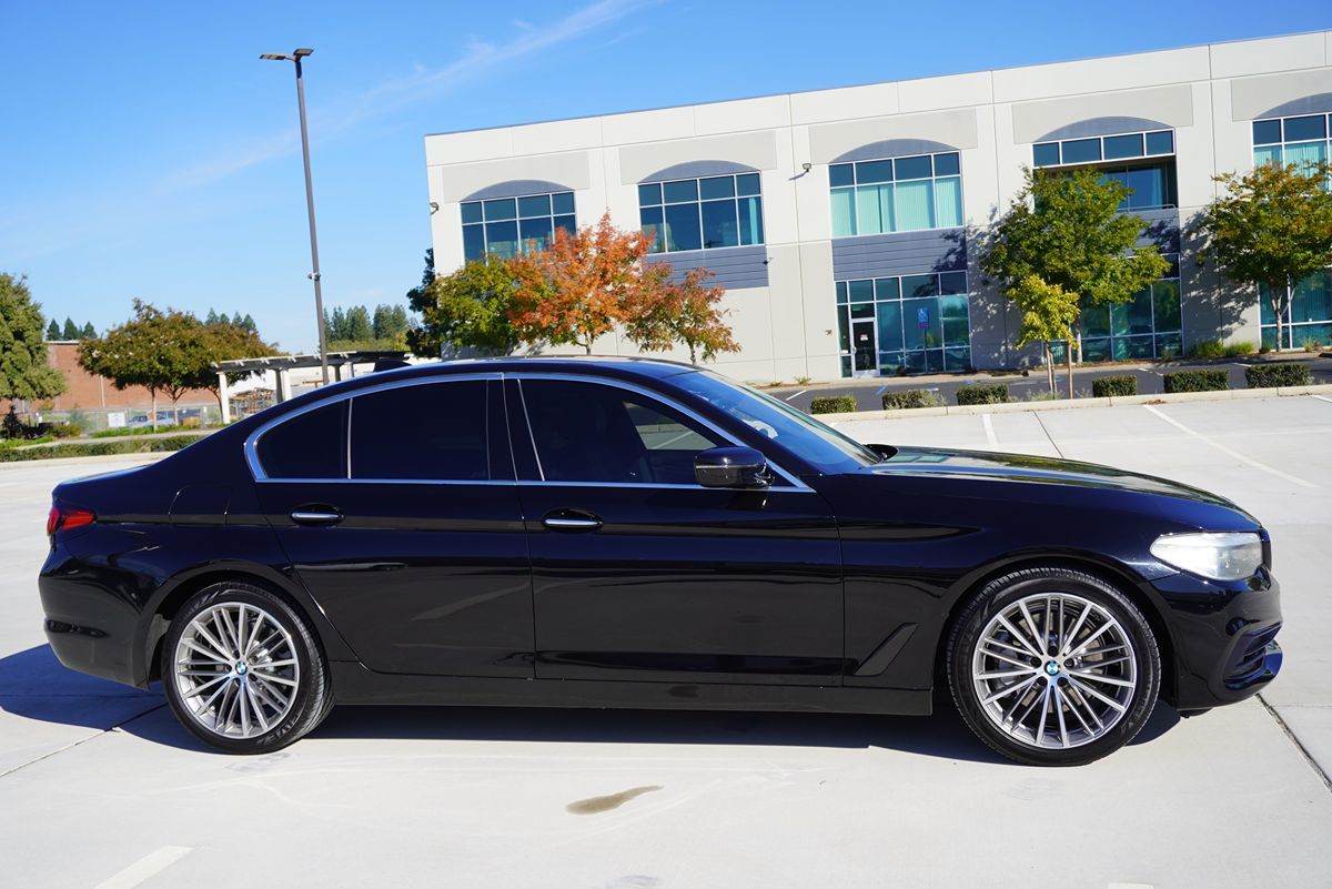 2018 BMW 5 Series 530i - Photo 7
