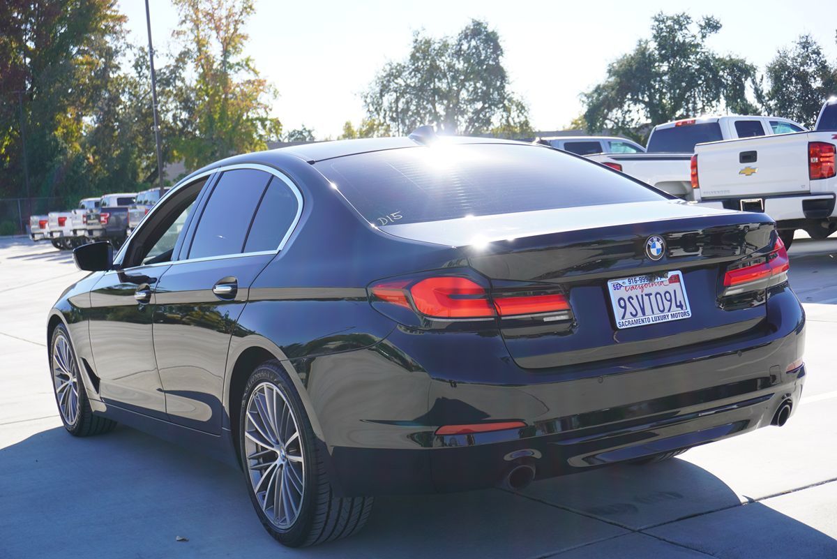 2018 BMW 5 Series 530i - Photo 11