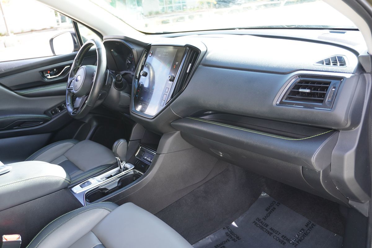 2023 Subaru Ascent Onyx Edition - Photo 16