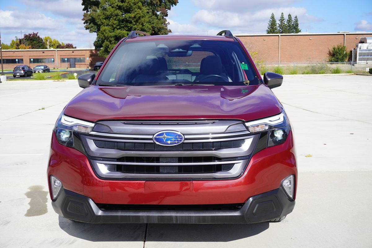 2025 Subaru Forester Premium - Photo 7