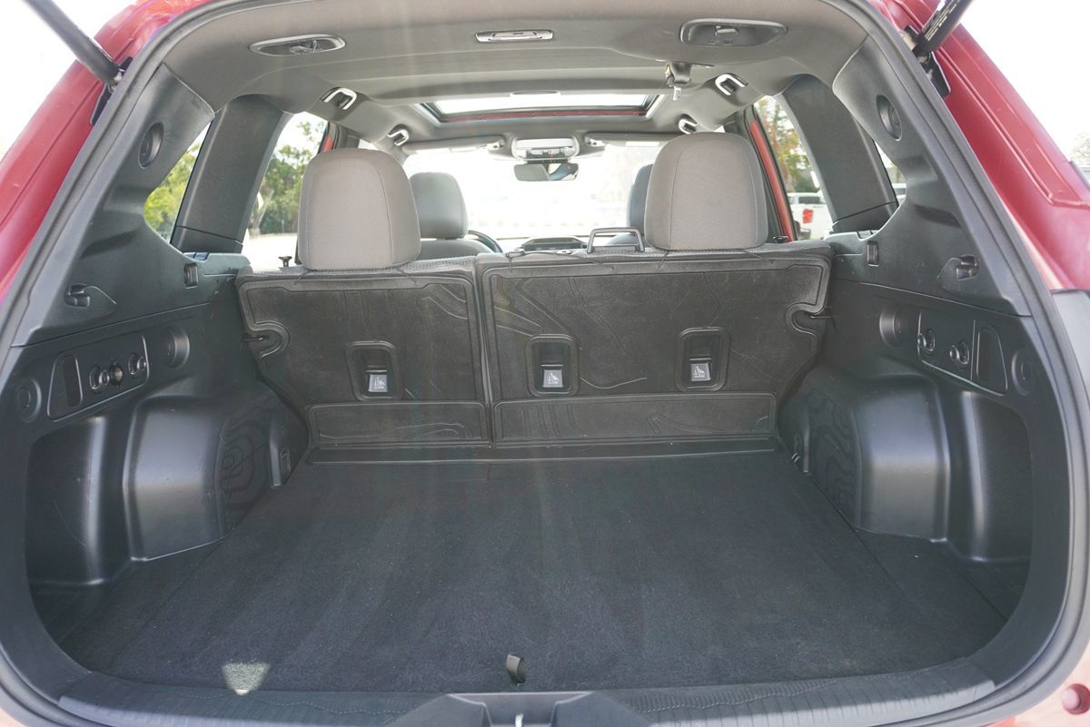 2025 Subaru Forester Premium - Photo 13