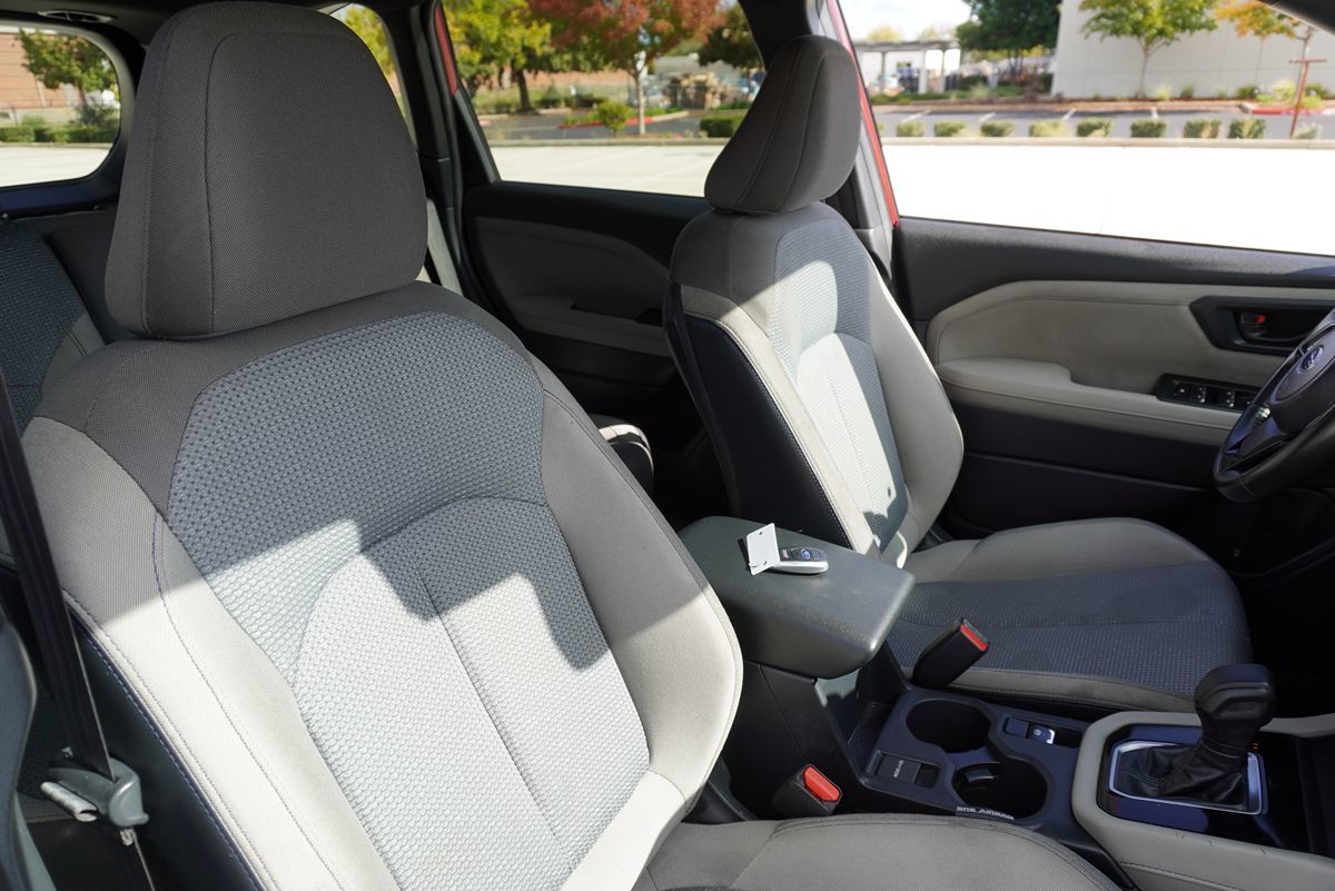 2025 Subaru Forester Premium - Photo 17