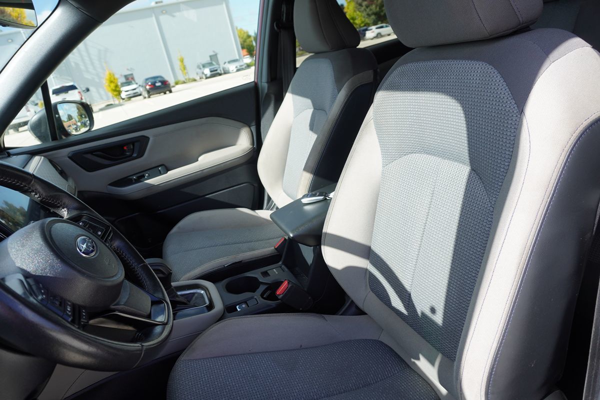 2025 Subaru Forester Premium - Photo 28