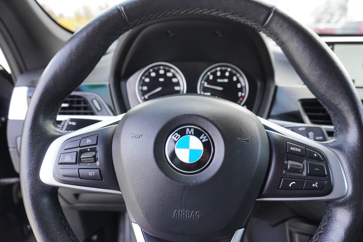 2020 BMW X1 28i - Photo 28