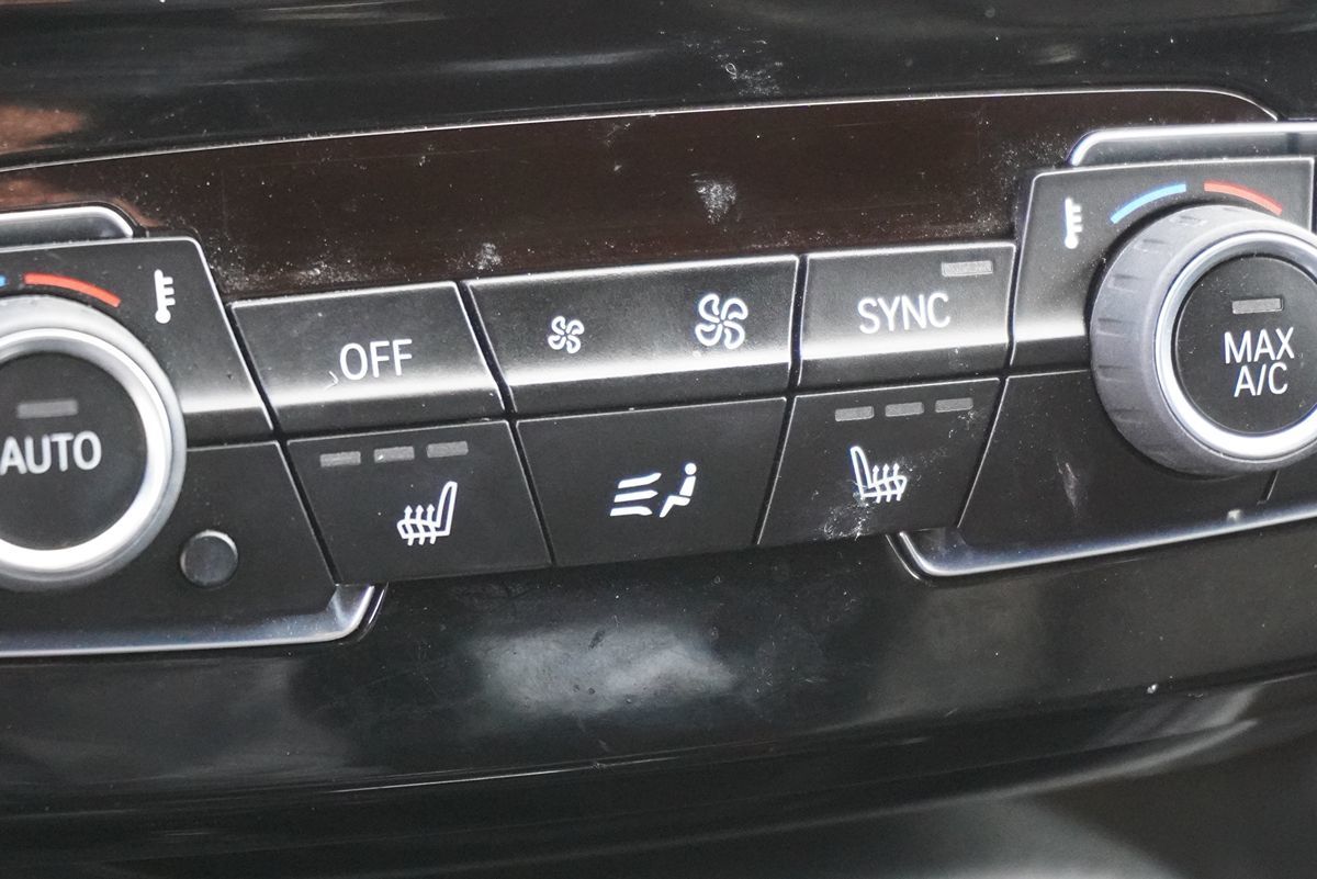2020 BMW X1 28i - Photo 31