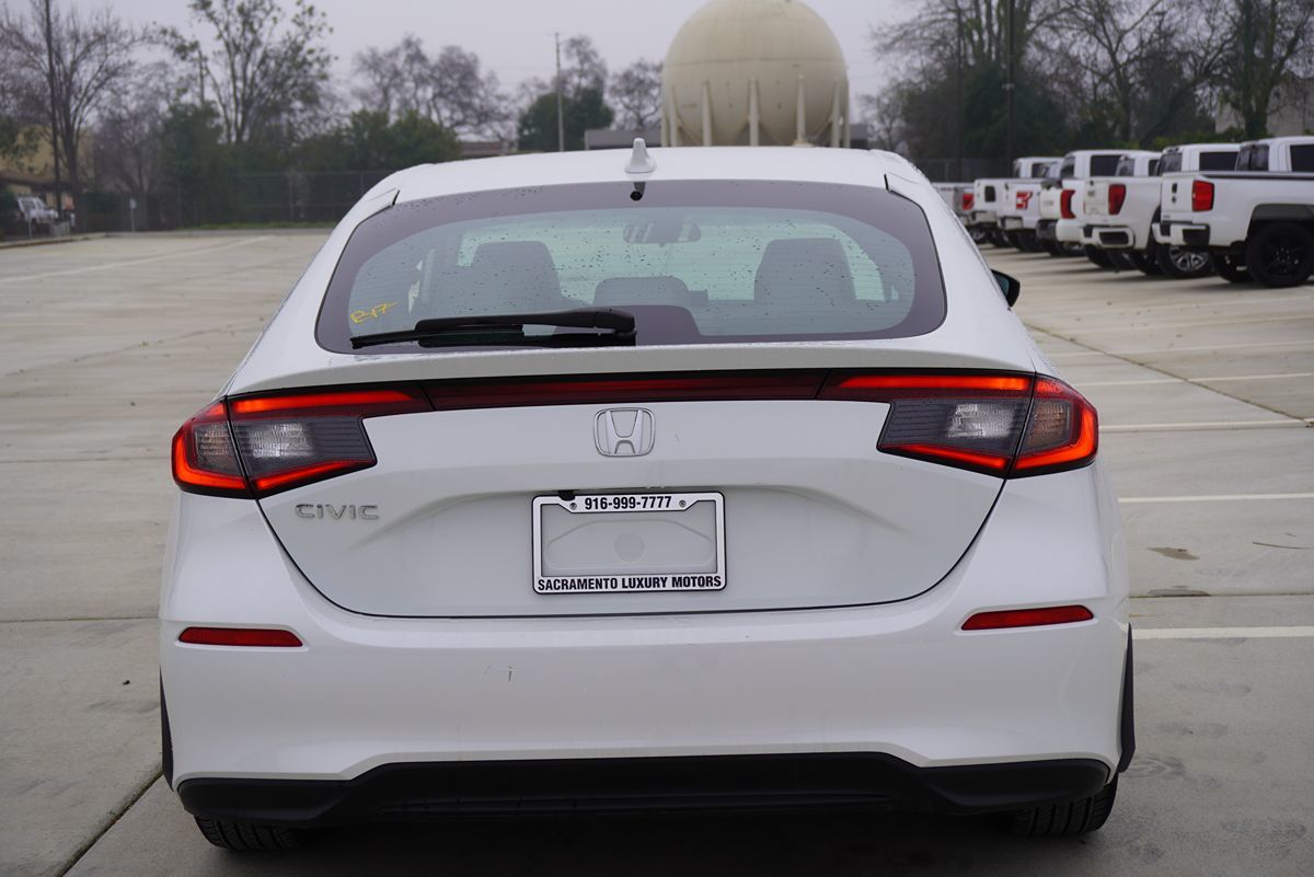2024 Honda Civic Hatchback EX-L - Photo 10