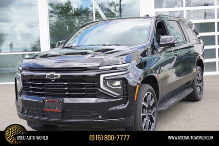 2025 Chevrolet Suburban RST