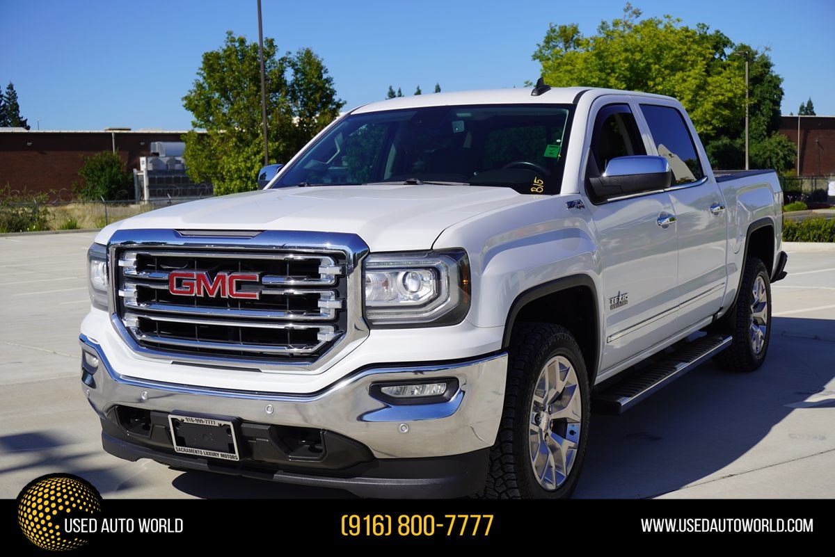 2018 GMC Sierra 4WD Crew Cab Short Box SLT's photo