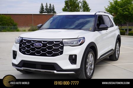 2025 Ford Explorer Platinum