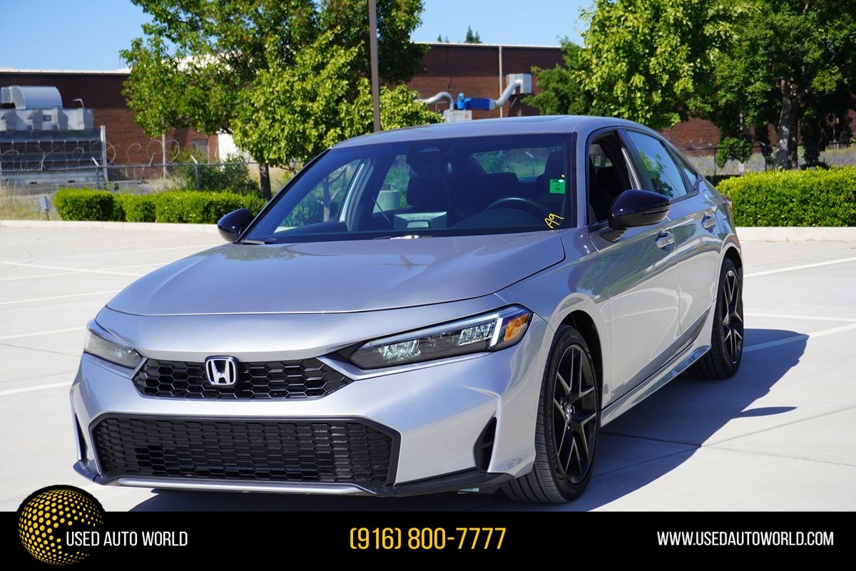 2025 Honda Civic Sport Hybrid CVT's photo