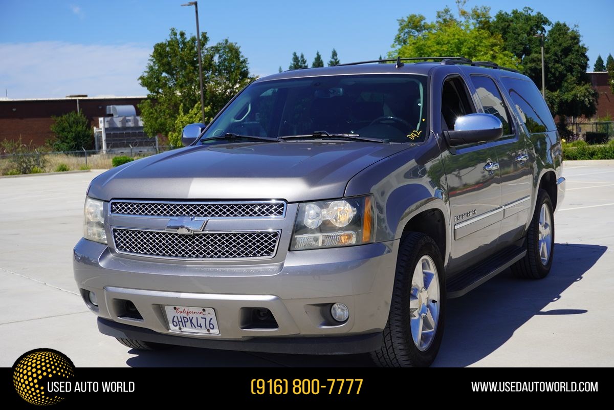2009 Chevrolet Suburban 4WD 1500 LTZ's photo