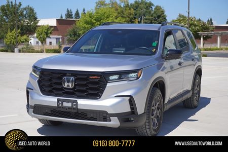 2025 Honda Pilot TrailSport