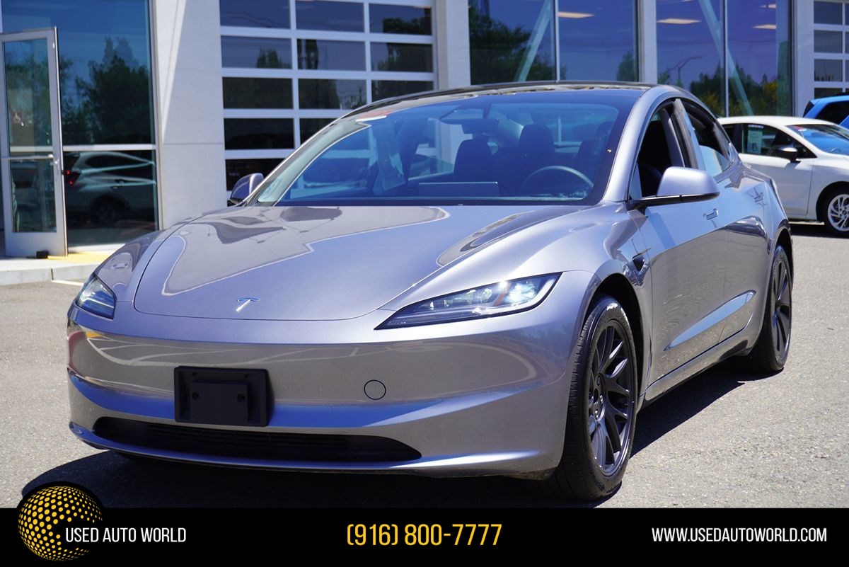 2025 Tesla Model 3 Long Range