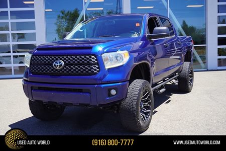 2014 Toyota Tundra 4WD Truck Platinum