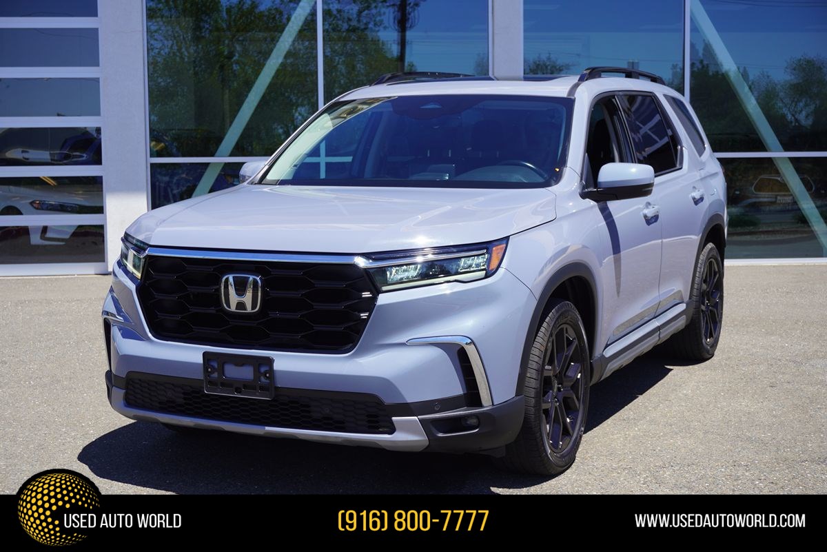 2025 Honda Pilot Touring