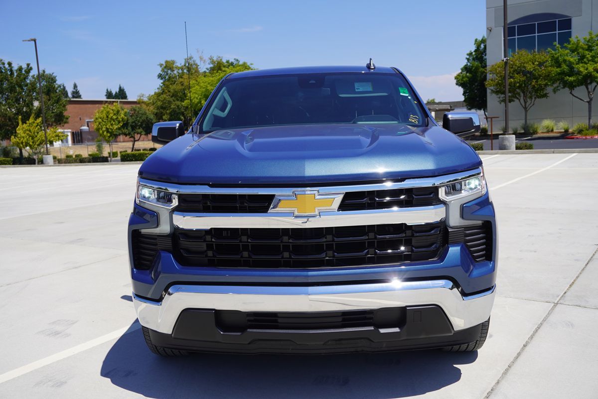2024 Chevrolet Silverado 1500 LT - Photo 7