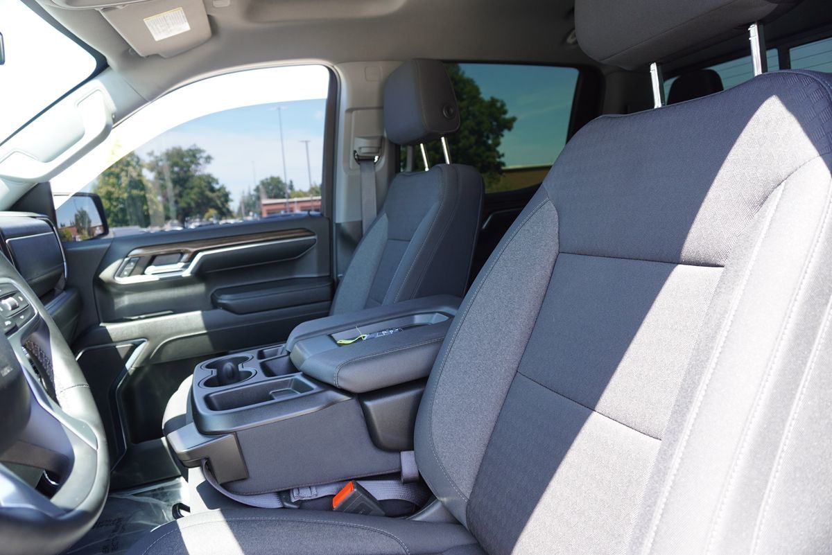 2024 Chevrolet Silverado 1500 LT - Photo 27