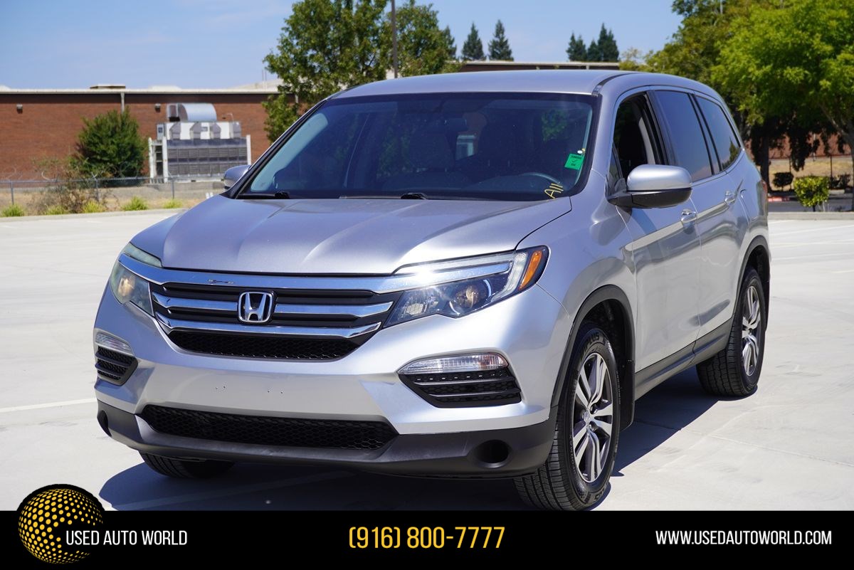 2018 Honda Pilot EX FWD photo