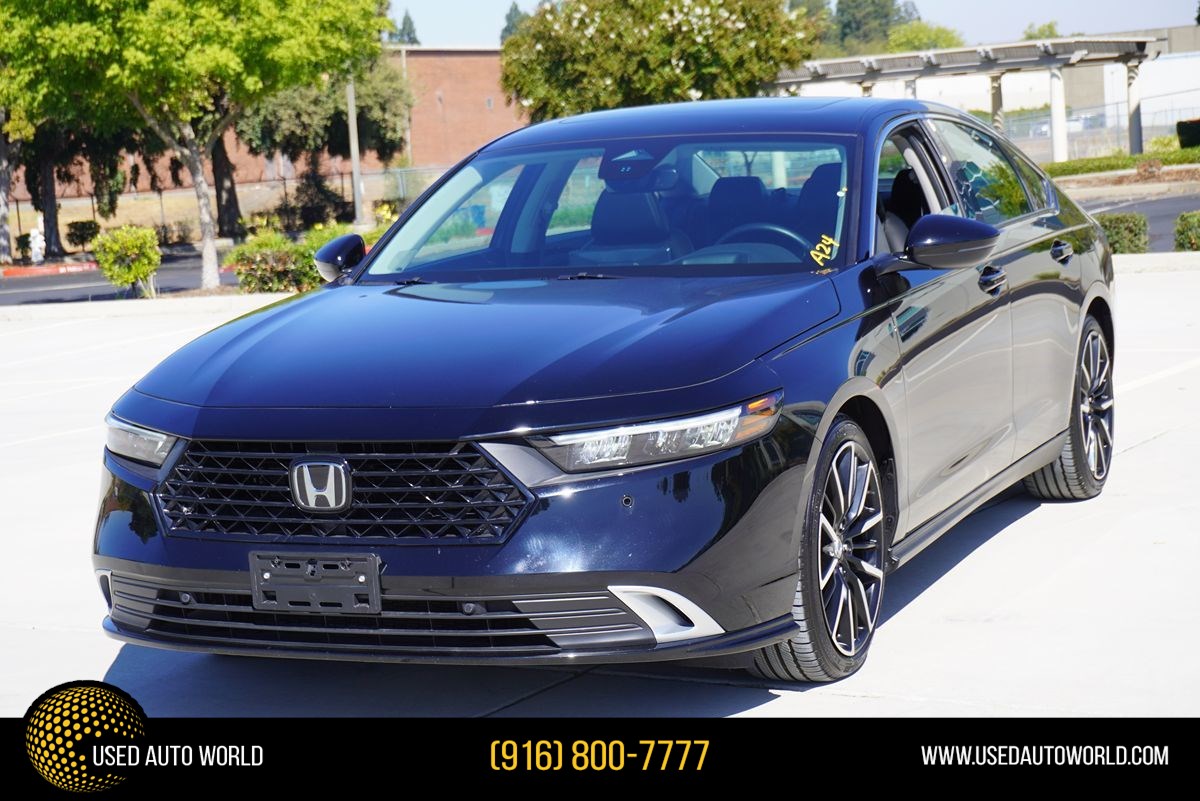 2025 Honda Accord Hybrid Touring