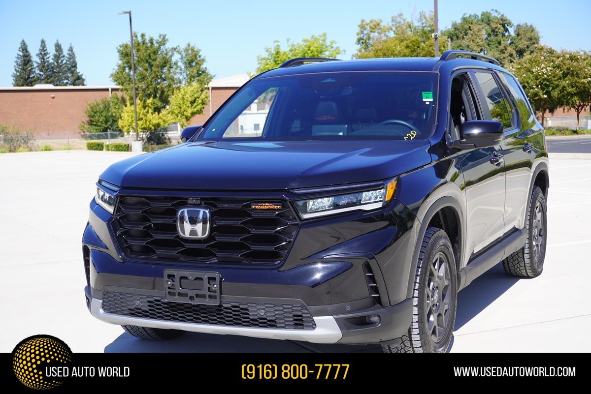 2025 Honda Pilot TrailSport