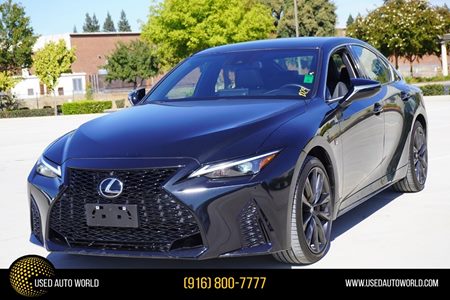 2024 Lexus IS 300 F SPORT Design AWD