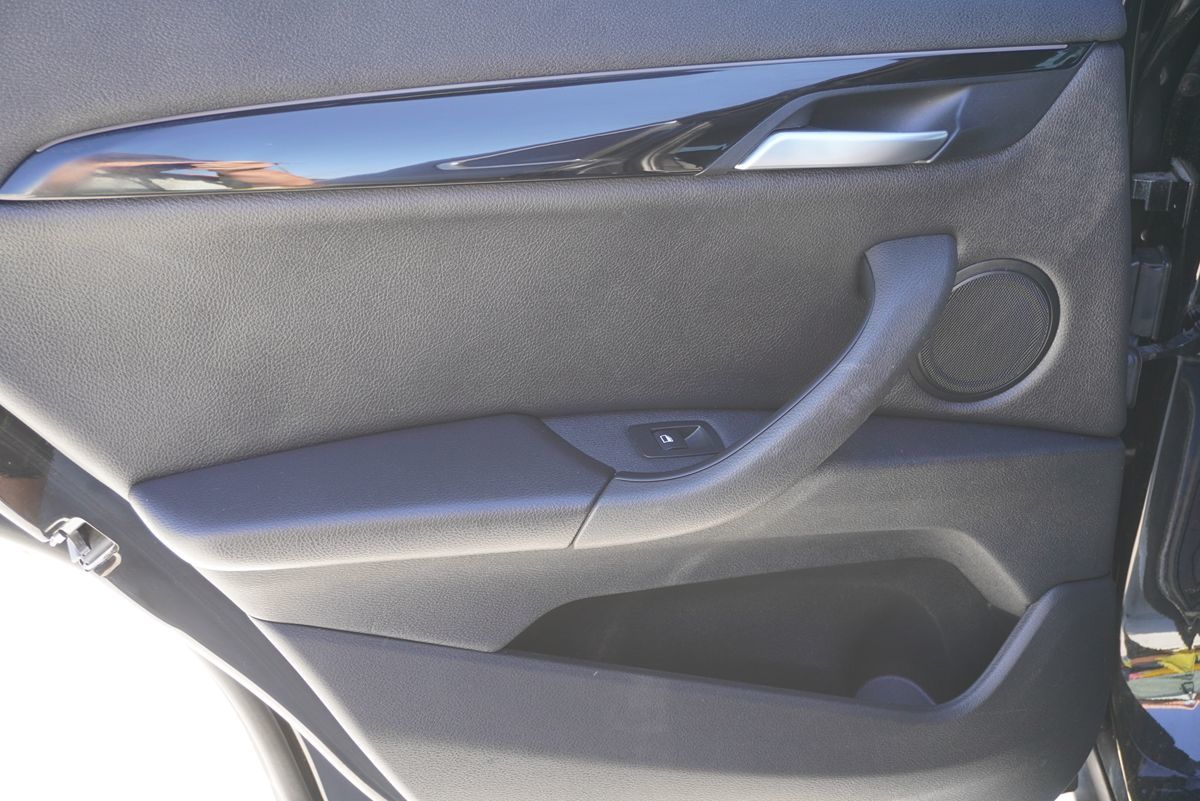 2018 BMW X1 28i - Photo 15