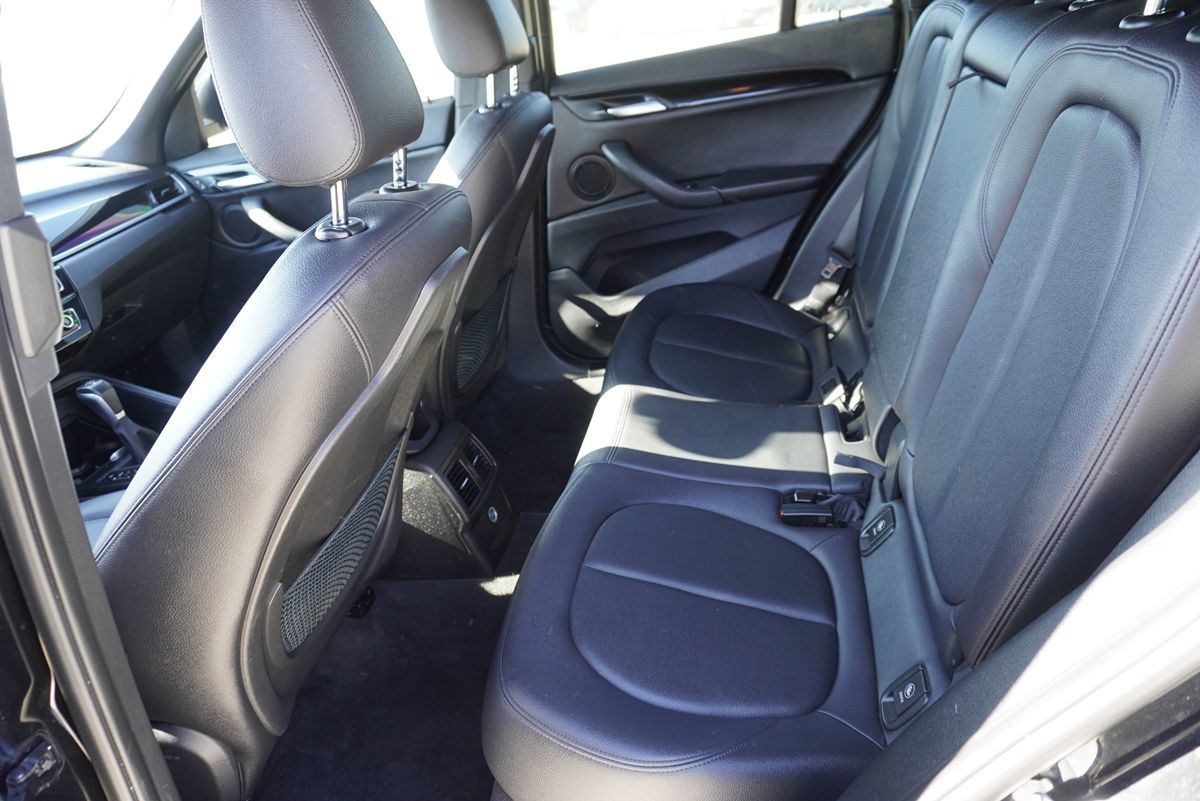 2018 BMW X1 28i - Photo 16