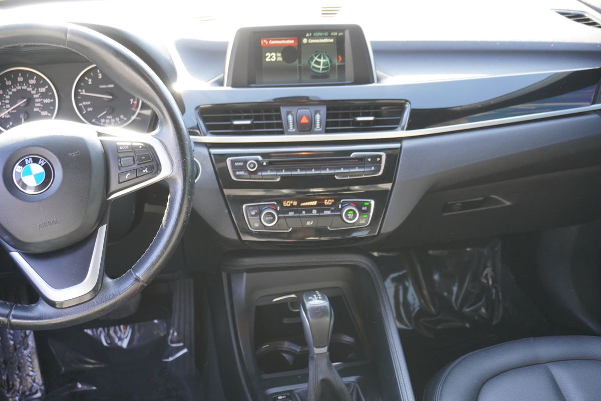 2018 BMW X1 28i - Photo 19