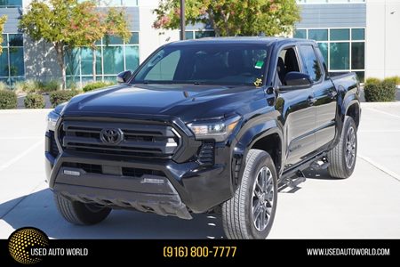 2025 Toyota Tacoma 4WD SR5