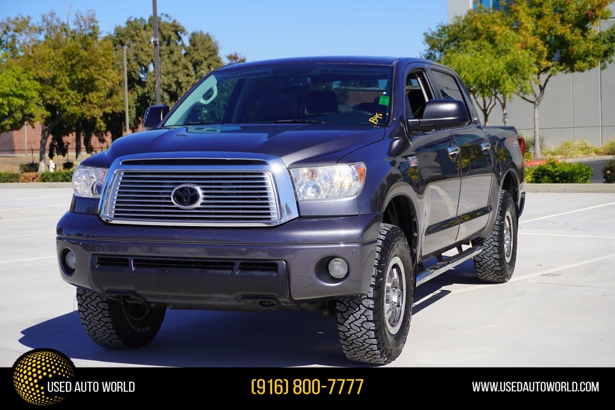 2013 Toyota Tundra 4WD Truck