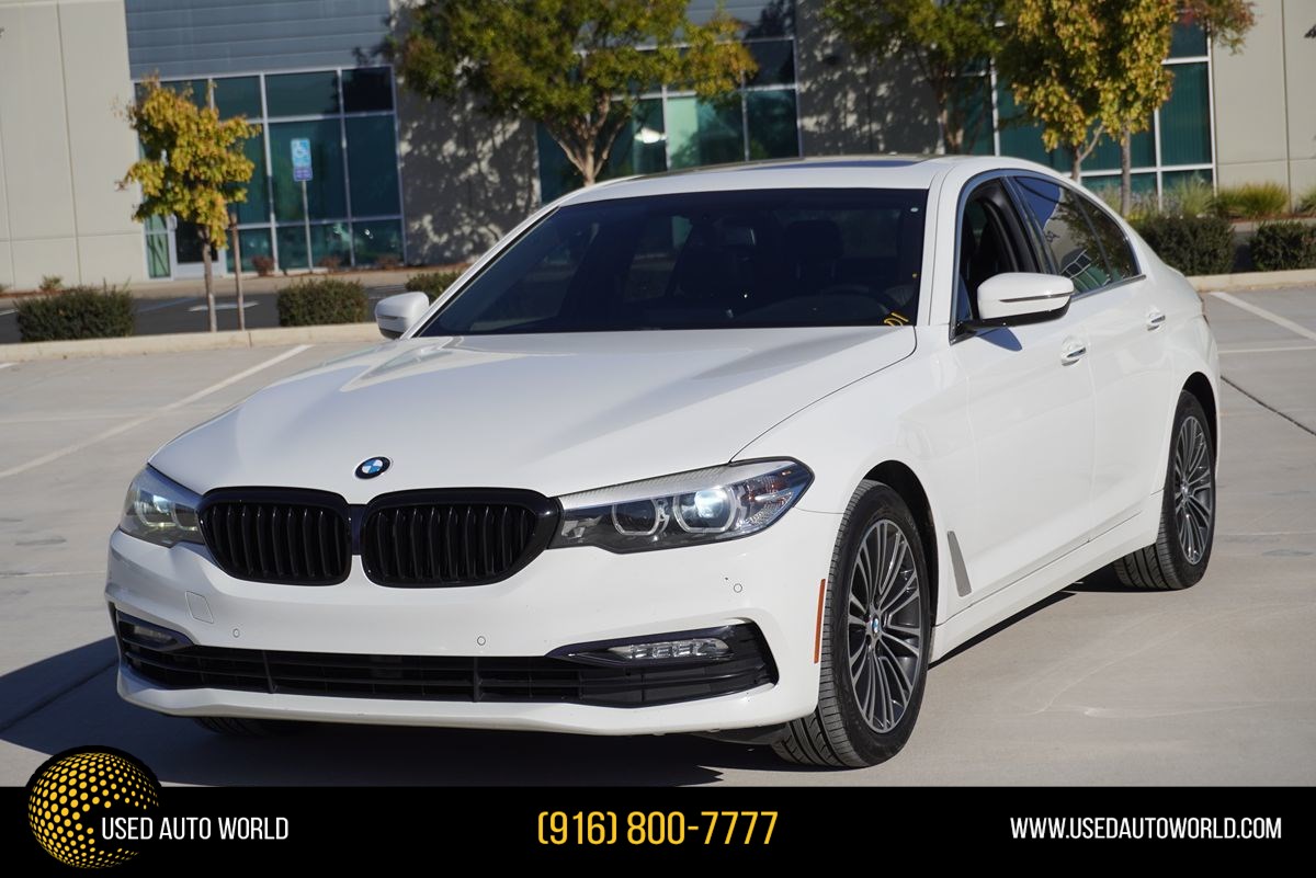 2018 BMW 5 Series 530i