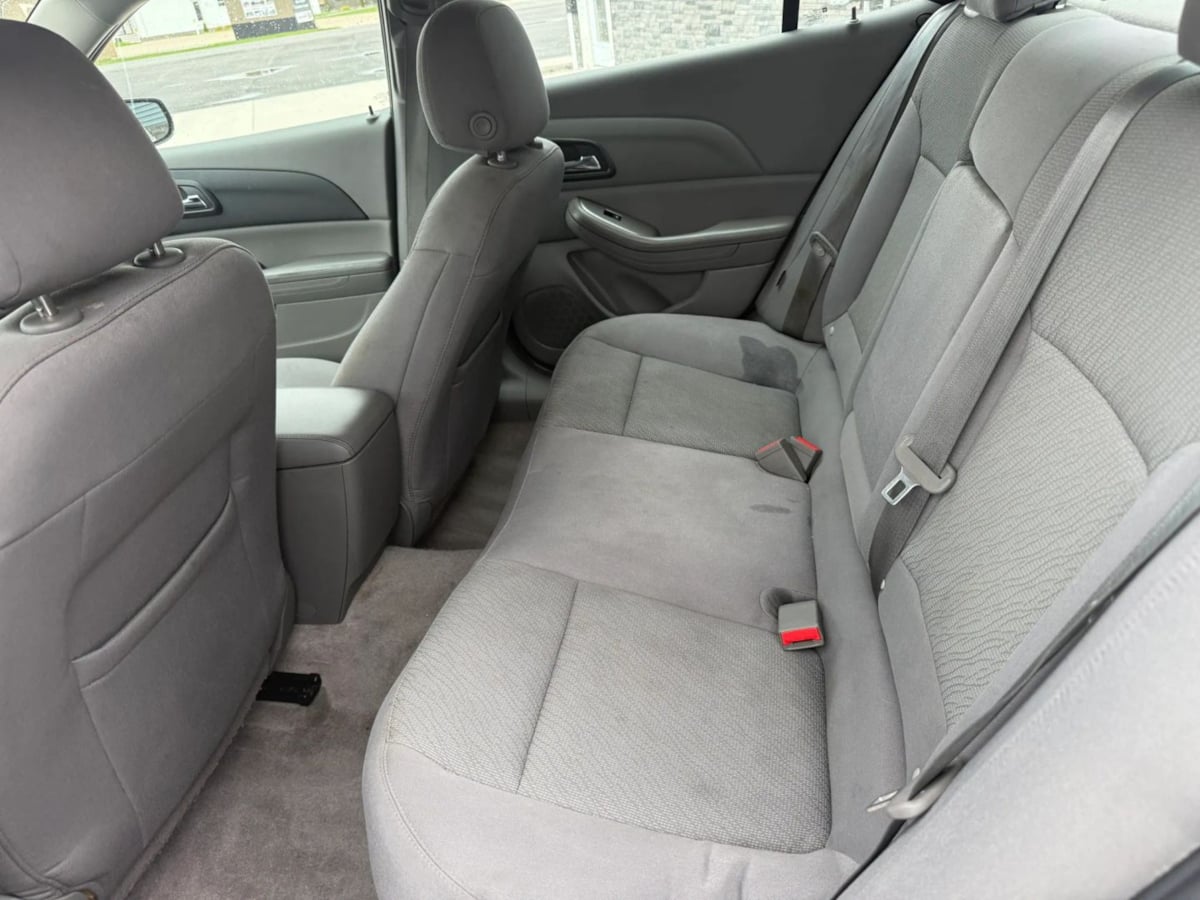 2014 Chevrolet Malibu 1LS - Photo 5