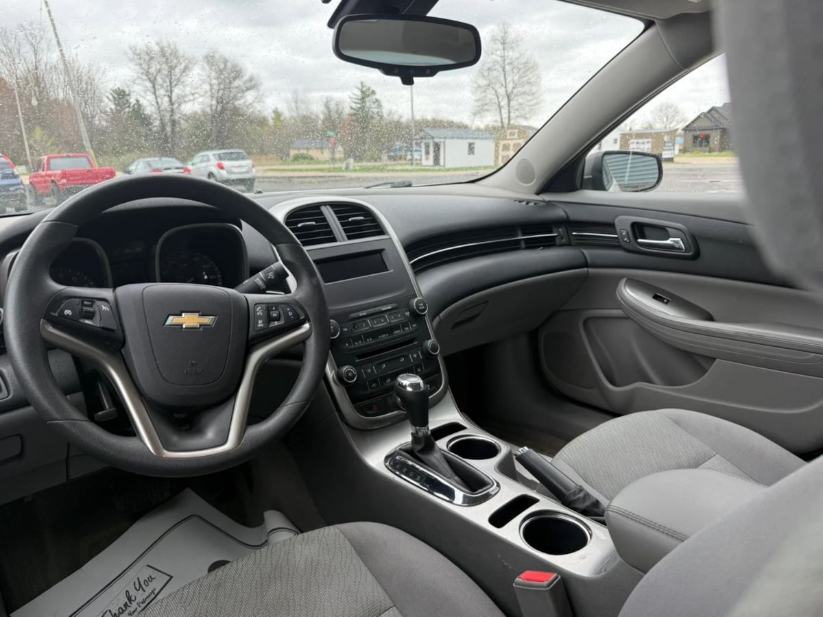 2014 Chevrolet Malibu 1LS - Photo 6