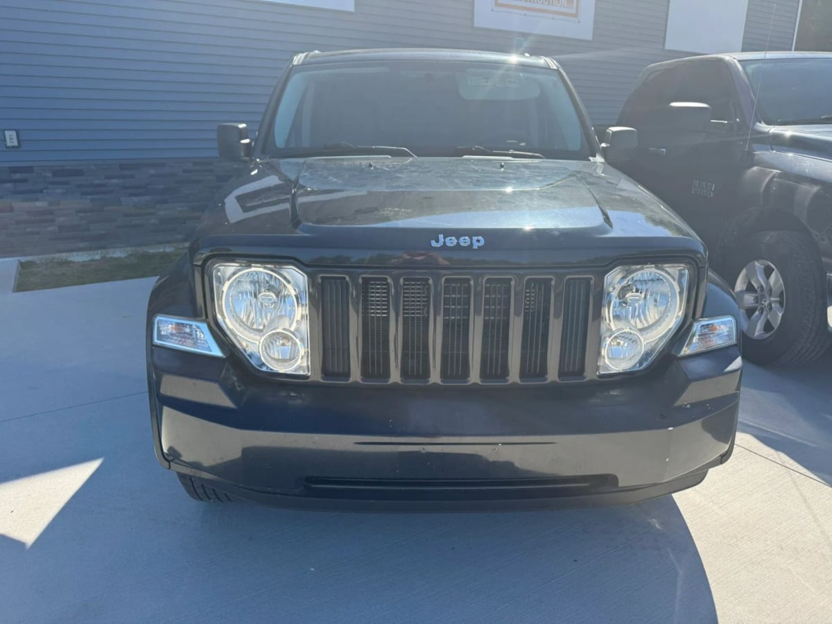 2008 Jeep Liberty Sport - Photo 2