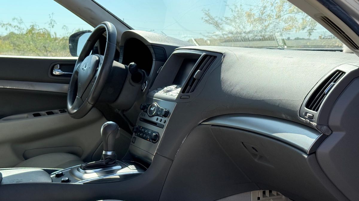 2011 INFINITI G Sedan 25 Journey - Photo 19