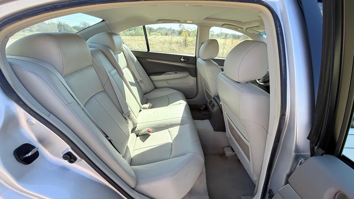 2011 INFINITI G Sedan 25 Journey - Photo 27