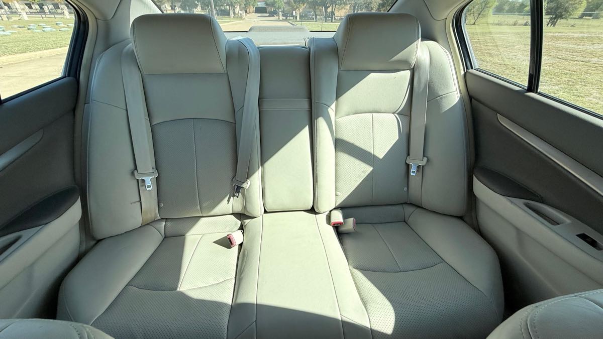 2011 INFINITI G Sedan 25 Journey - Photo 28