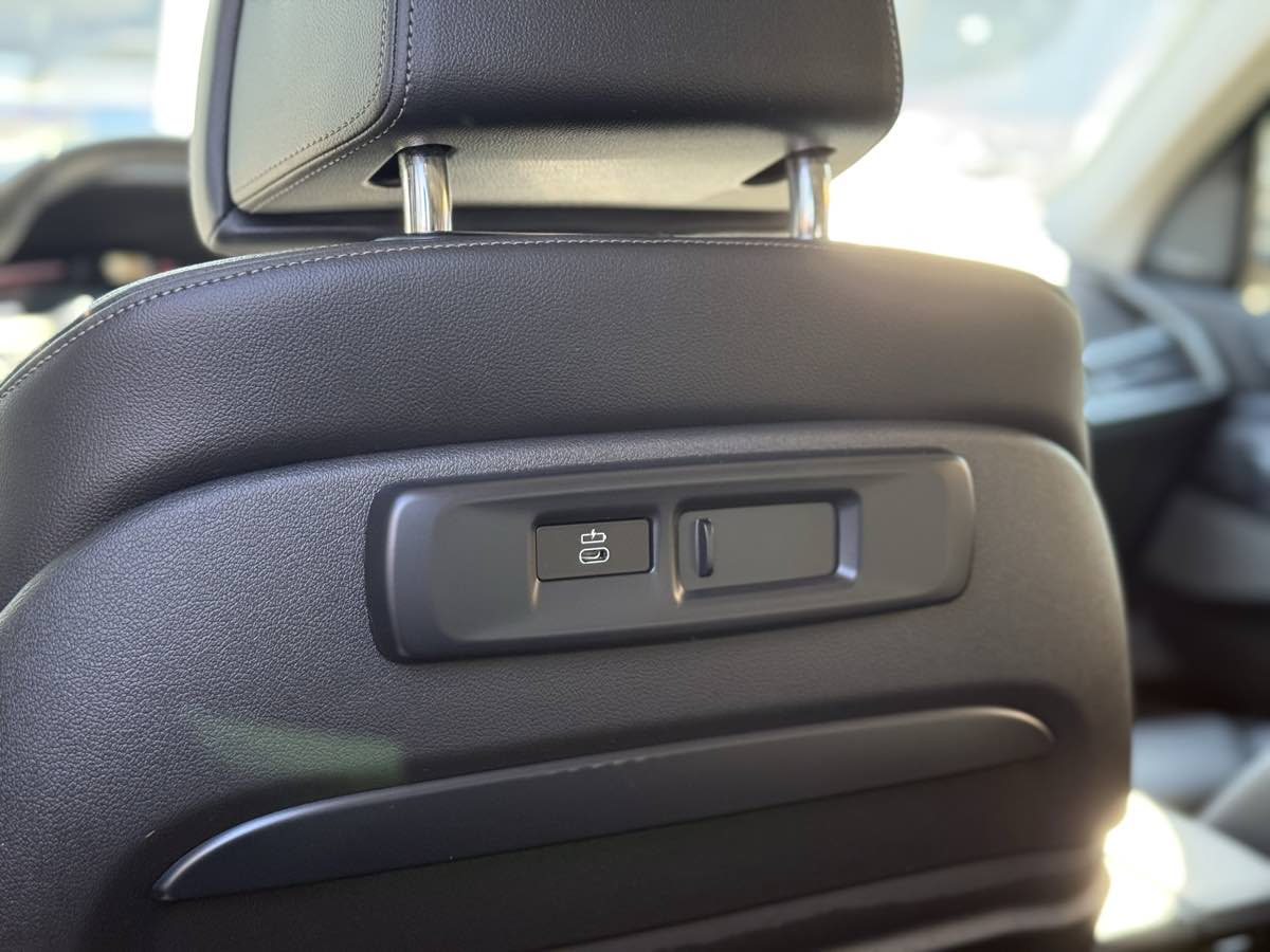 2019 BMW X7 40i - Photo 16