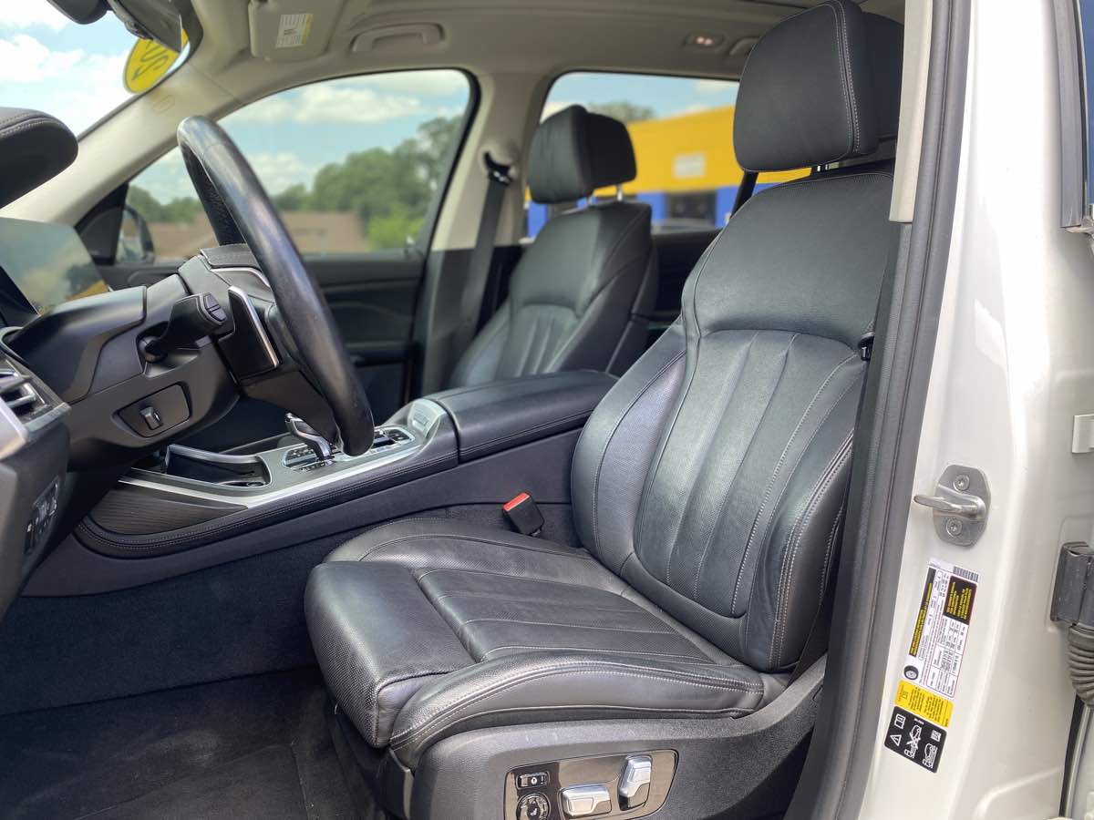 2019 BMW X7 40i - Photo 24