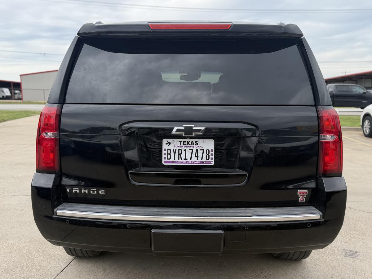 View vehicle photo 6