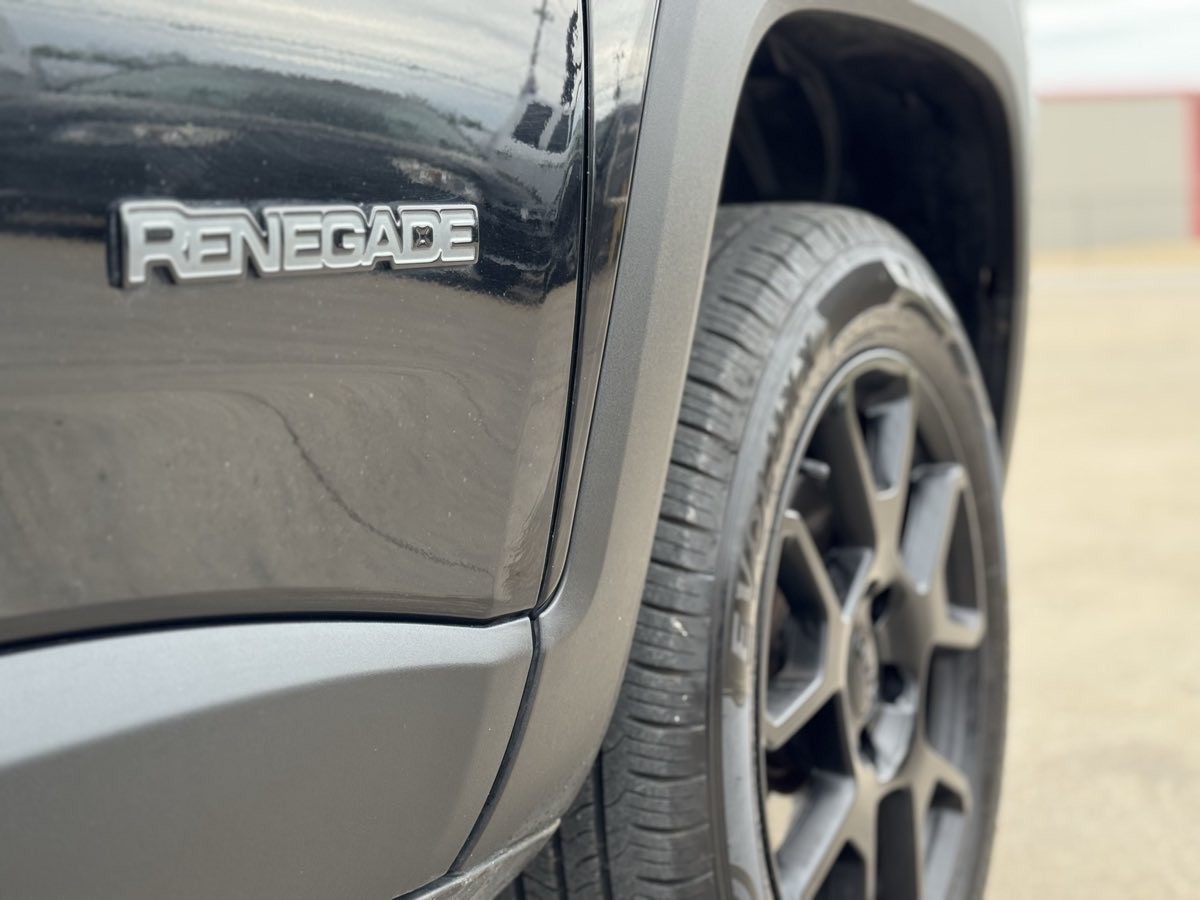 2019 Jeep Renegade Altitude Package - Photo 5