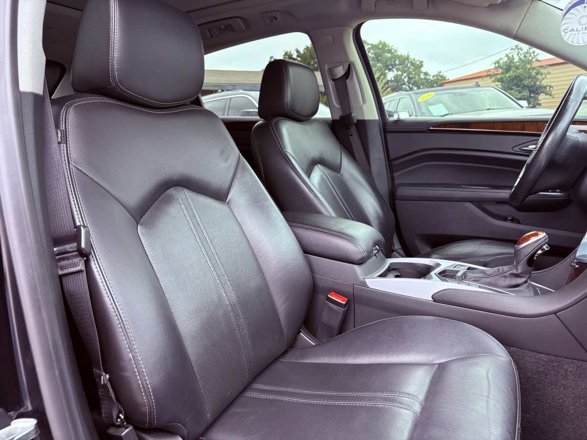 2016 Cadillac SRX Luxury Collection - Photo 17