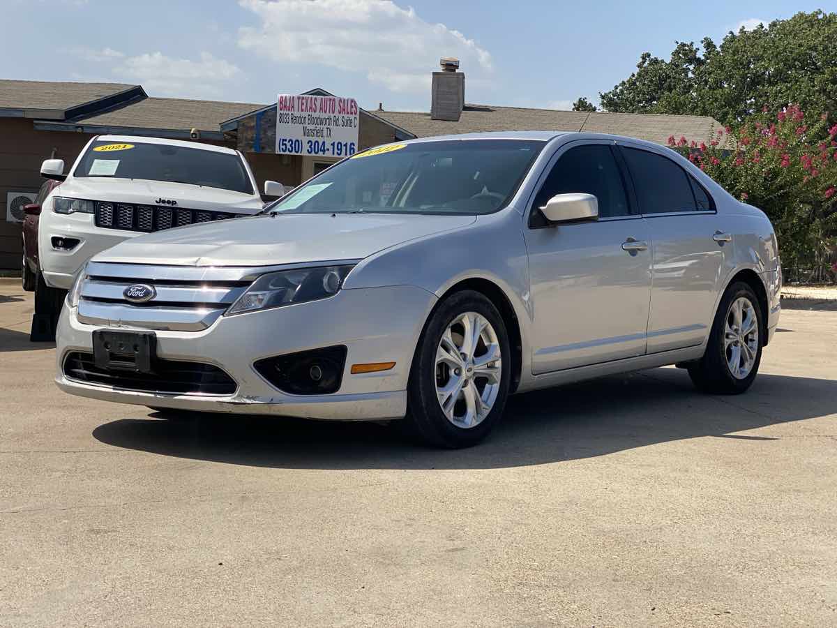 2012 Ford Fusion SE - Photo 2