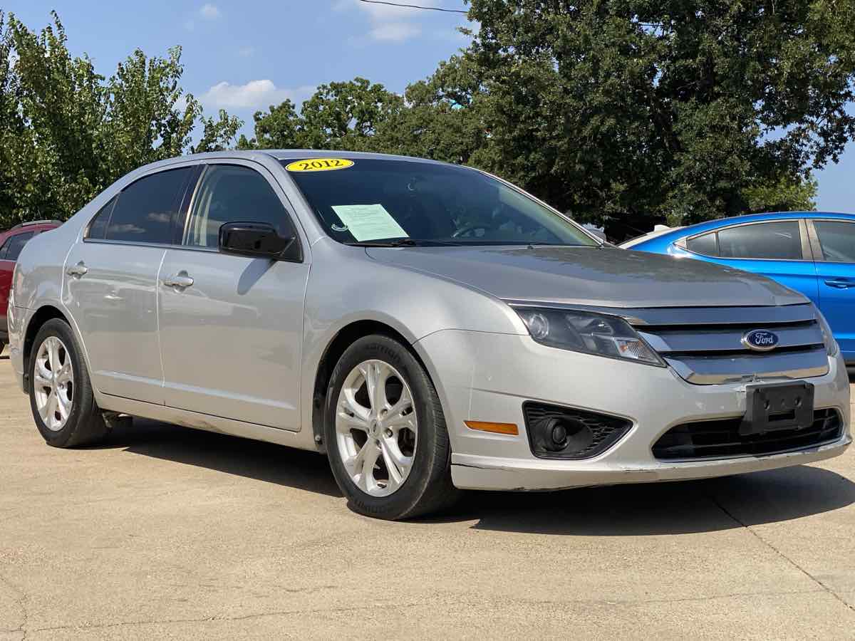 2012 Ford Fusion SE - Photo 4
