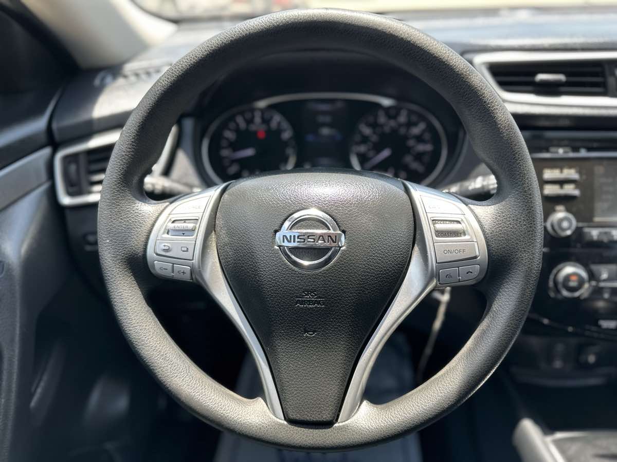 2015 Nissan Rogue S - Photo 18