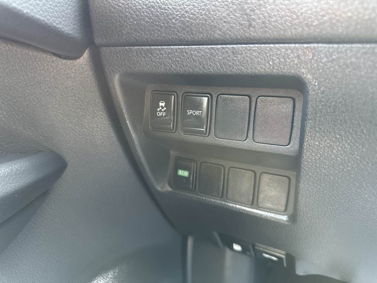 2015 Nissan Rogue S - Photo 21