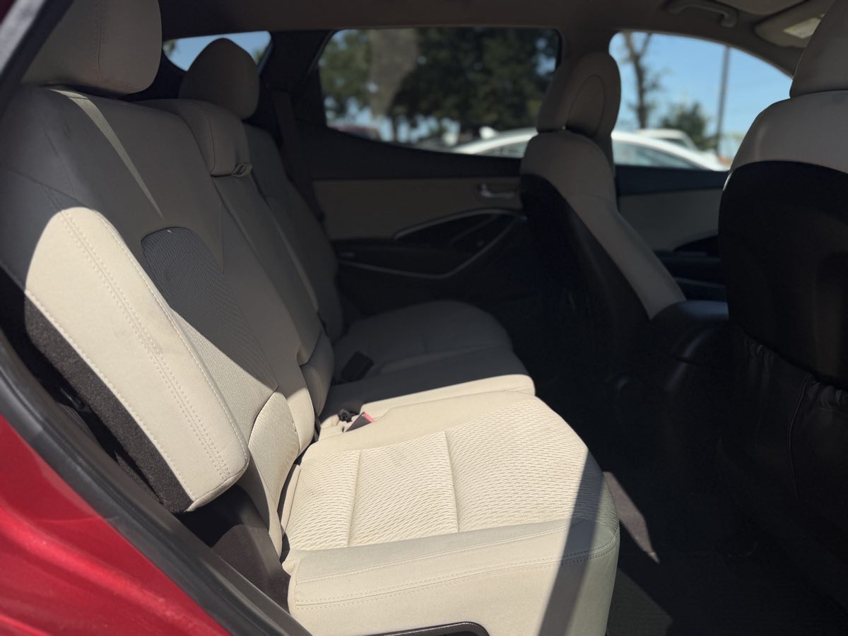 2014 Hyundai Santa Fe Sport - Photo 14